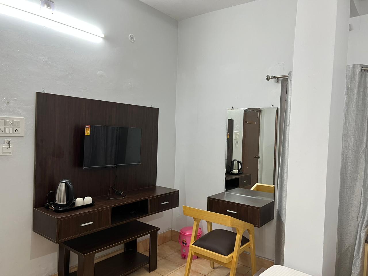 VINDHYAN BUDGET HOTEL - Tap to explore photos