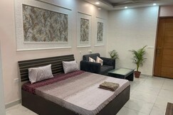 Ally Studios VII, Noida