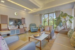 Alaya Stays Adarsh Villa Pet Friendly 3 BHK With Balcony, Lonavala