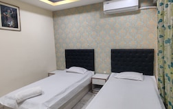 2BHK With Private Kitchen And Free Wifi
