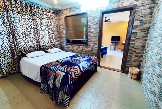 Spacious 3 BR Apt in Calangute 5mins walk to beach