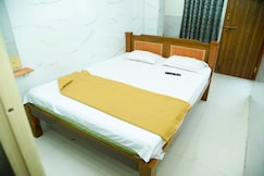 Vijaynagar Comforts near Hospet Railway Stn, Sindhanur