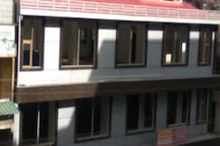 Hotel Heaven & Restaurent, Theog