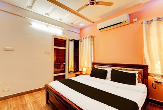 Super Collection O Q Suites Madhapur