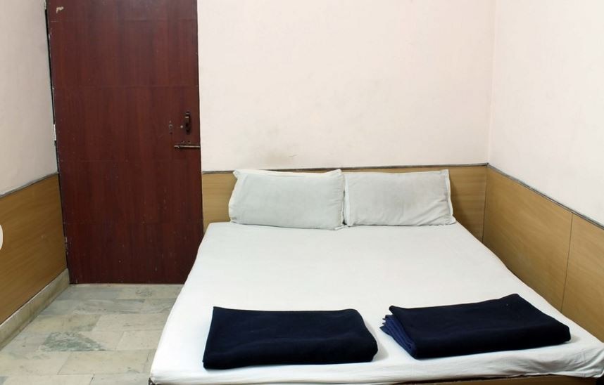 Hotel Ganpati Palace - Tap to explore photos