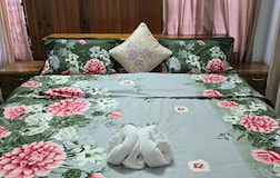 Bedroom 1 Deluxe