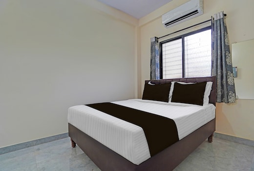 Super Hotel O CRPF Crossway Formerly V7 Inn Service Apartment