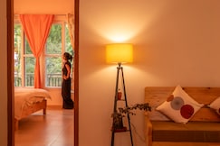 Karma Quarters Dusk, Manali