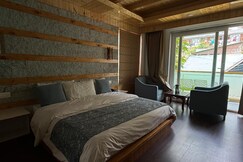 RUDRA PALACE, Manali