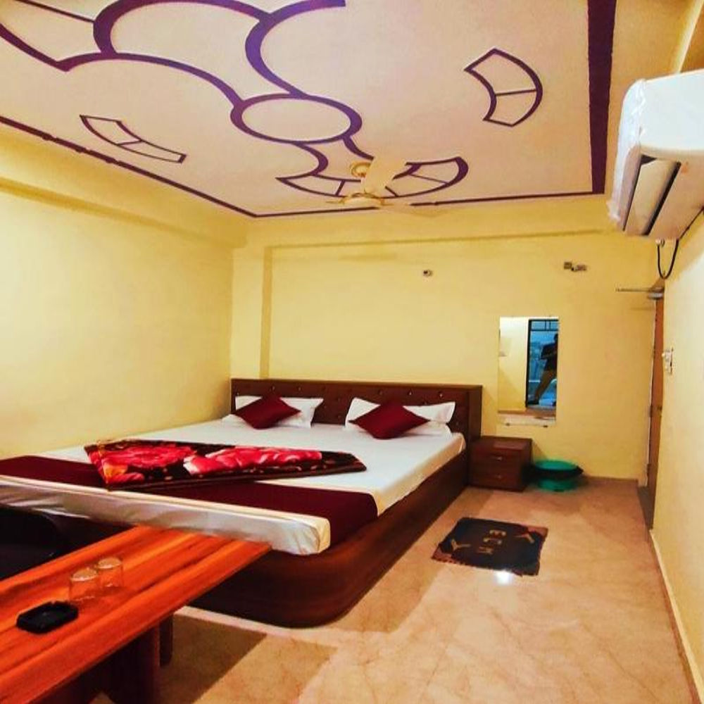Hotel Rudra Paradise - Tap to explore photos