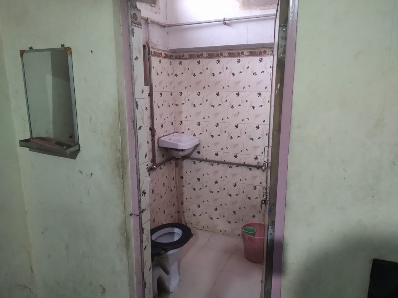 Ashirwad Guest House - Tap to explore photos