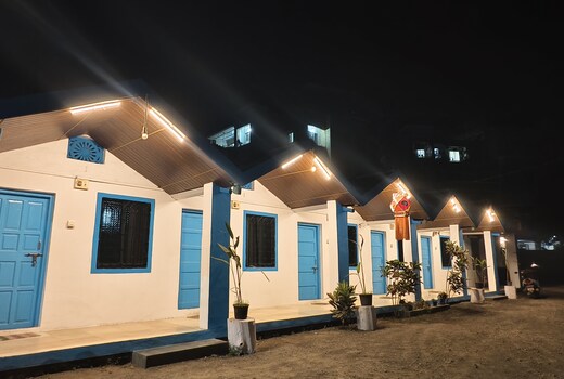 Aanandi villa