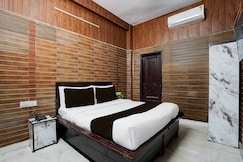 Super Collection O Hindon Airport Ghaziabad, Ghaziabad