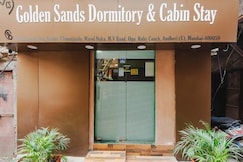 Golden Sands Dormitory and Cabin Stay, Mumbai