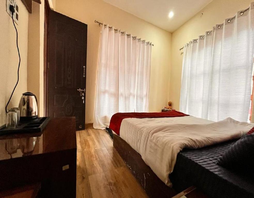 StayApart | Atharva Villa - Gateway to Kedarnath - Tap to explore photos