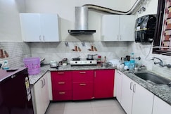 Bella Homely Stay, Mohali