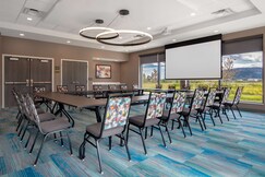 Home2 Suites by Hilton Thunder Bay, Algoma