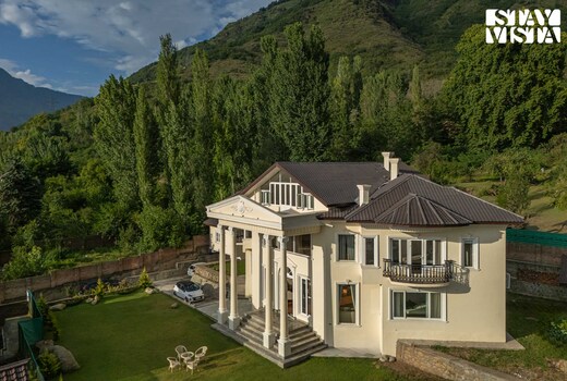 StayVista at Palais Vienna