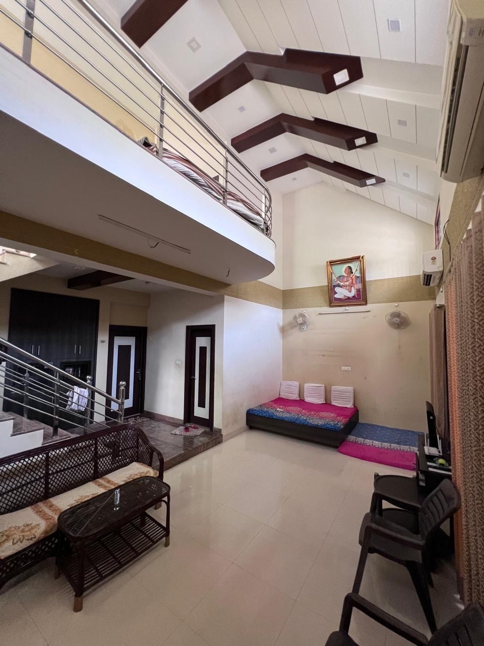 Kusum Villa - Tap to explore photos