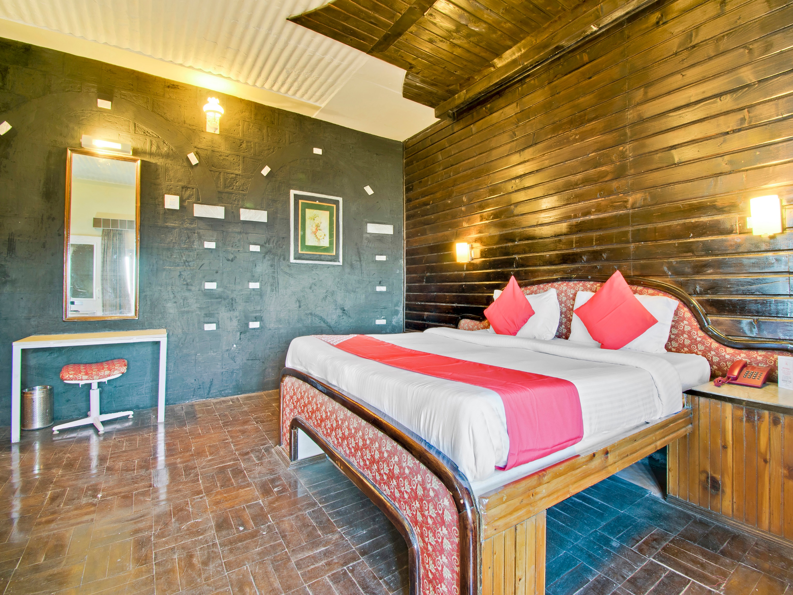 Hotel Guncha Siddhartha - Tap to explore photos