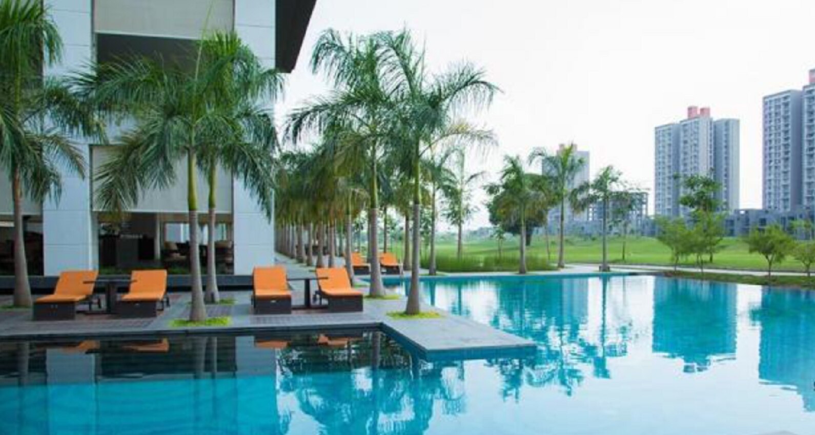 Ac furnished studio flat at higher floor in Lodha 19 - Tap to explore photos