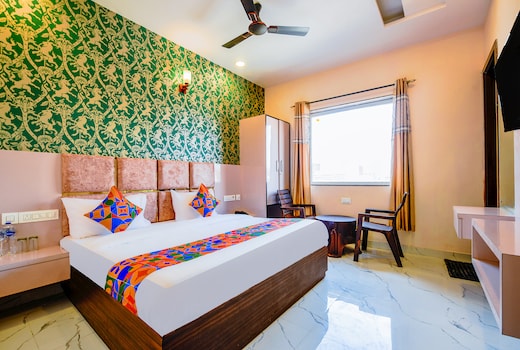 FabHotel Lohgarh Inn