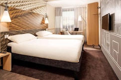 ibis London Excel Docklands,  London