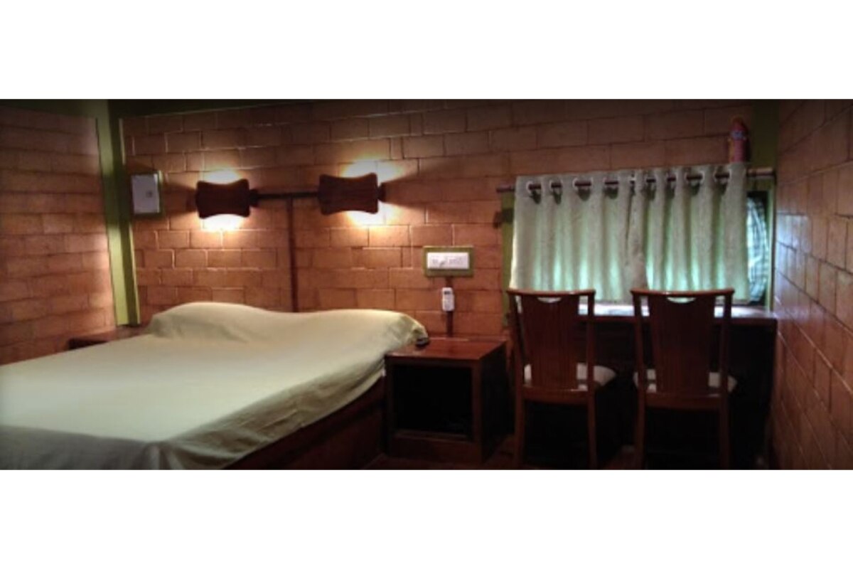 Roby's Ark homestay - Tap to explore photos