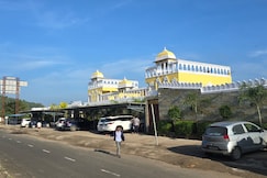 Shree Kathiyawadi Hotel, Dungarpur