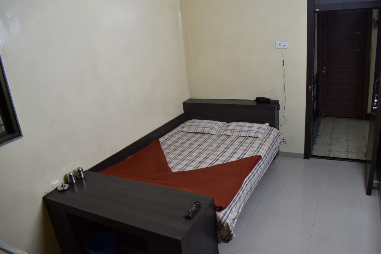 Deluxe Double Non AC Room 1
