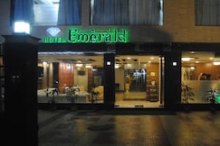 Hotel Emerald, Kolkata