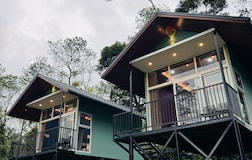 Deluxe Cottage(A) with Plantation View