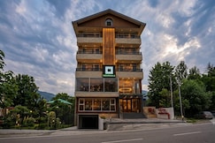 Hotel Indrahar by Brewshala, Dharamshala