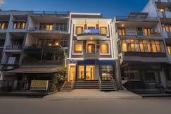 FabHotel South Paradise, Delhi