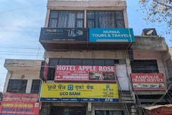 Hotel apple rose, Chandigarh