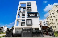 Townhouse Newtown DLF, Mayapur