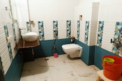 Hotel Midway & Zaika Restaurant, Madhepura