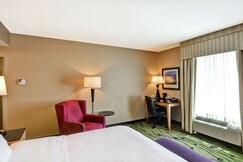 Hampton Inn & Suites Raleigh/Crabtree Valley, Wake