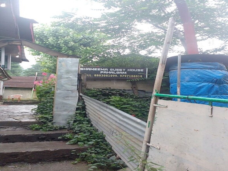 Shameema guest house - Tap to explore photos