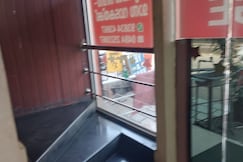 Chennillath Regency, Cochin