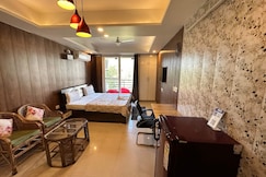 The Edition By Paprika Mussoorie View Rooms, Dehradun
