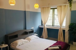 Jade 1Bhk Humble Abode Near Airport  WiFi   AC  Smart TV  Kitchen, Pune