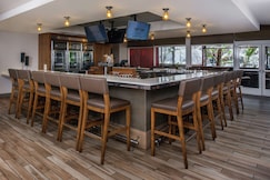 DoubleTree by Hilton LAX - El Segundo, Los Angeles
