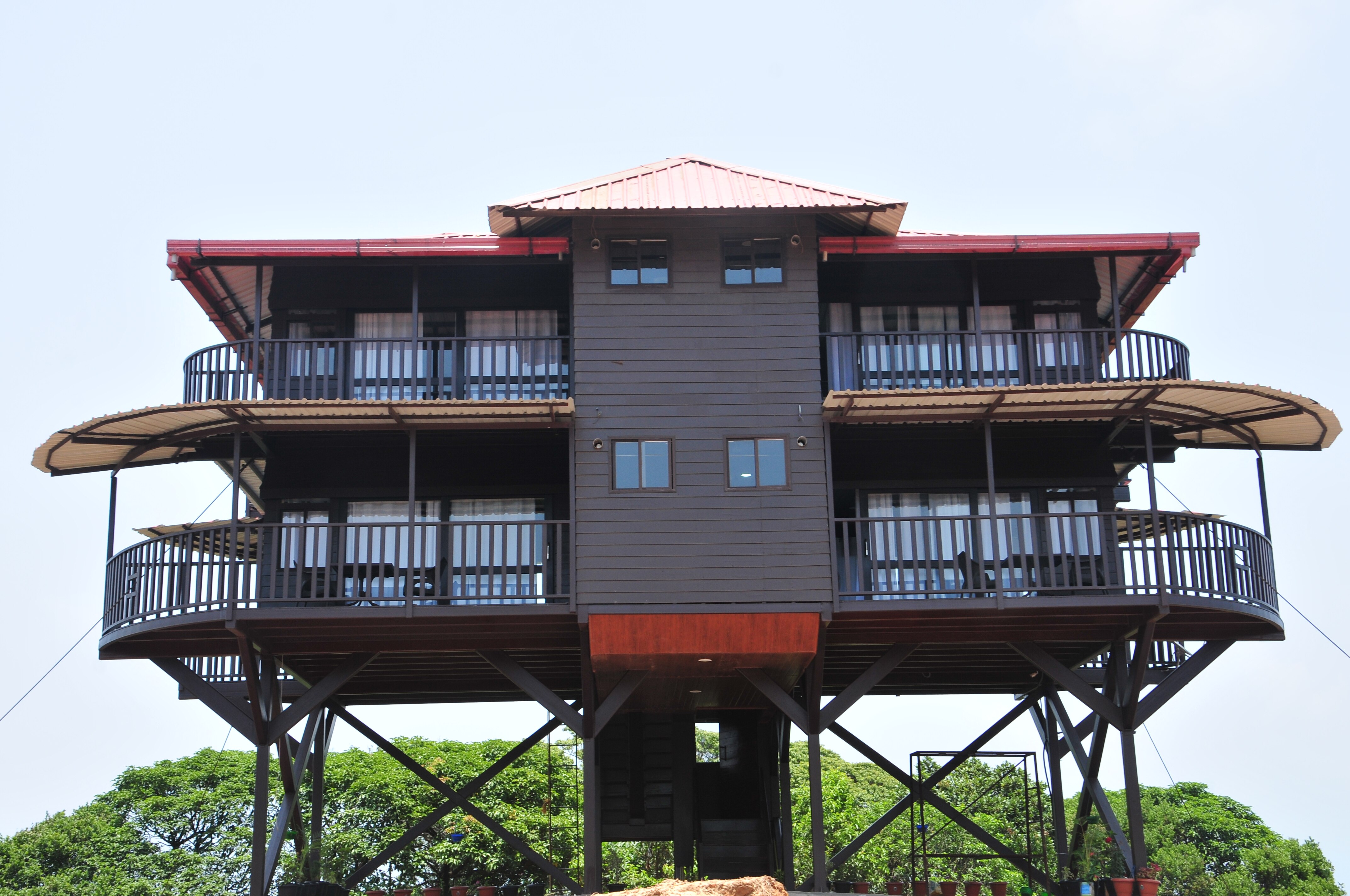 Treehouse Tree house Price, Address & Reviews