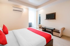 Raj Palace Near Delhi Airport, Delhi