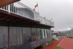 The Mount Vista Resort Cottage And Restaurant, Dehradun