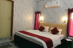 Yellow Divine Stay Near Baglamukhi, Kangra