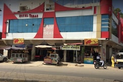 Hotel 7 Seas, Tohana