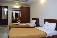 Emirates Regency, Talipparamba