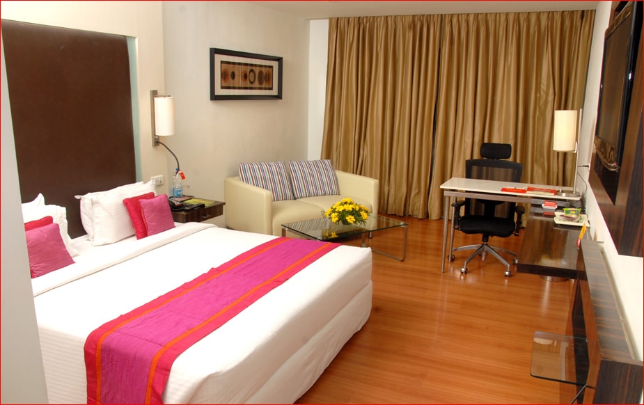 Hotel Royal Park-Kakinada - Tap to explore photos